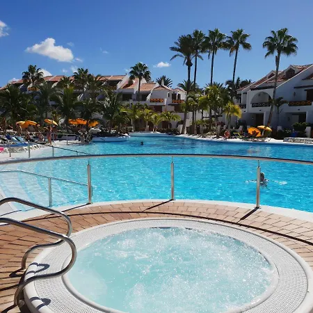 Ground Floor No 5 With Fantastic Heated Pool Close To The Sea, Gardensite * Arona (Tenerife)